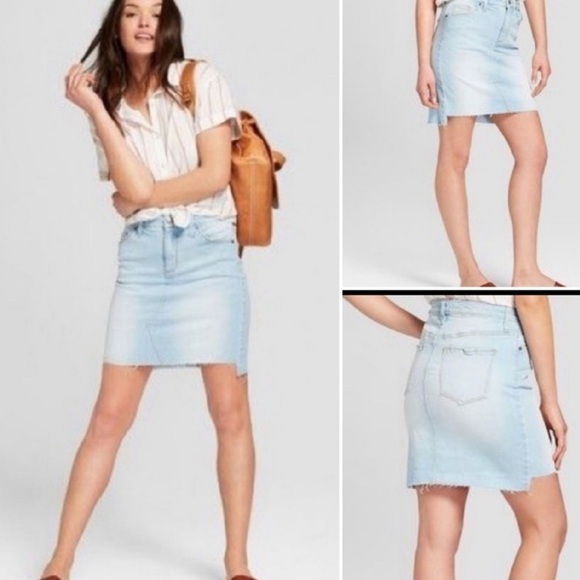 Universal Thread Denim Walley Mini Skirt Size 4 - Picture 3 of 16